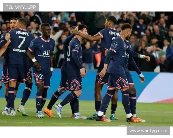 勒阿弗尔俱乐部宣布新赛季阵容调整与目标重塑，力争冲击法甲晋级