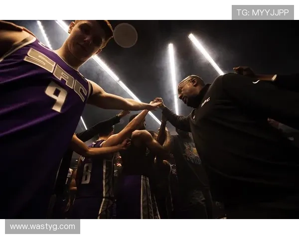 开拓者年轻核心展现惊人潜力球队重建步入正轨全力冲击季后赛席位