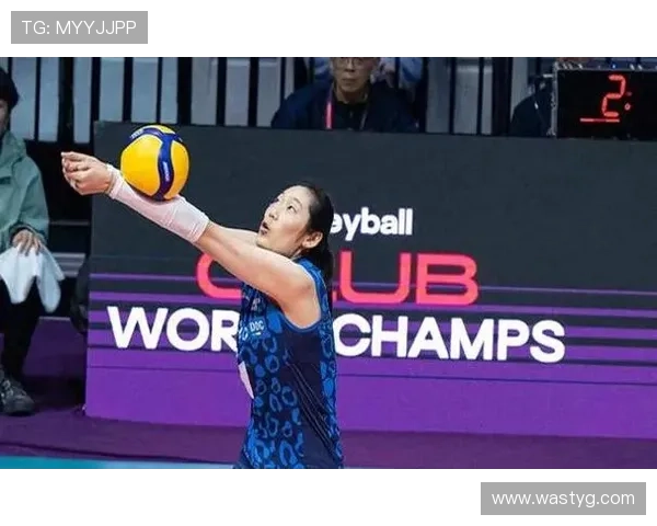 朱婷领衔科内利亚诺女排奋勇争胜 创意得分助力球队连胜势头