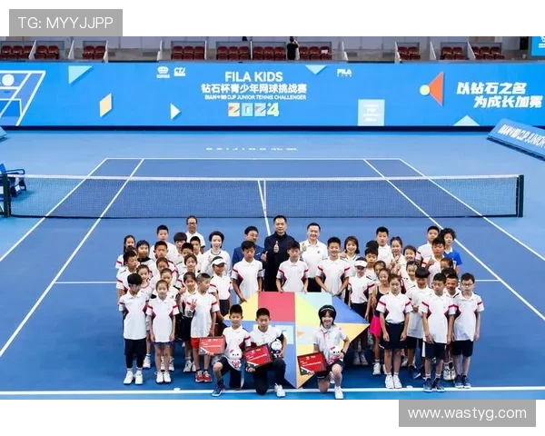 网球赛事精彩纷呈 本赛季各大巡回赛冠军争夺战即将上演