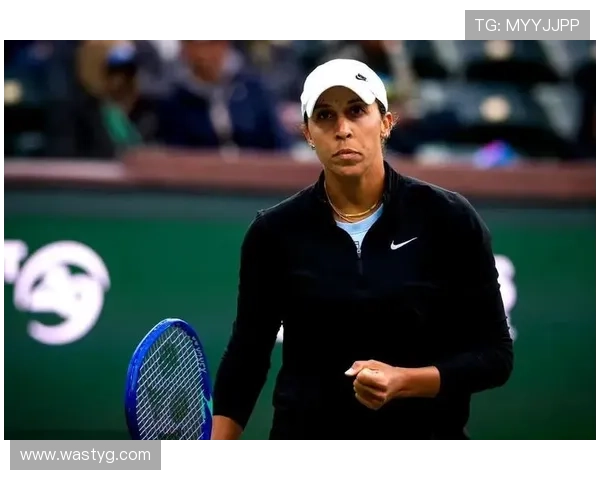 聚焦网坛最新热点：顶尖球星激战四大赛场再掀全球网球热潮风起